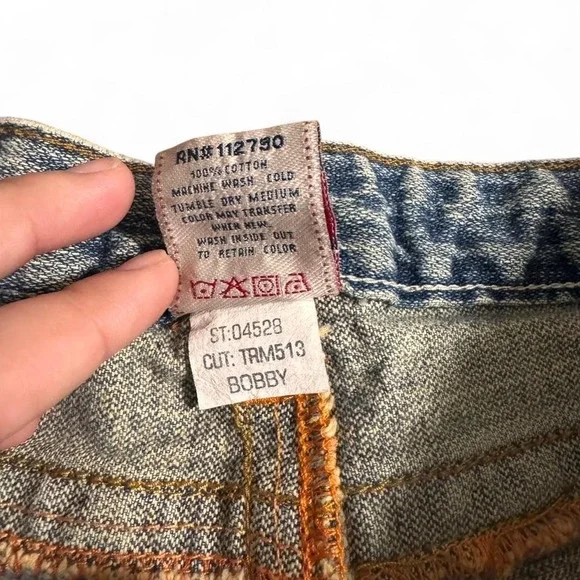 True Religion Distressed Jean Shorts 28 | Rare Embroidered Patchwork Y2K Denim - Picture 5 of 8